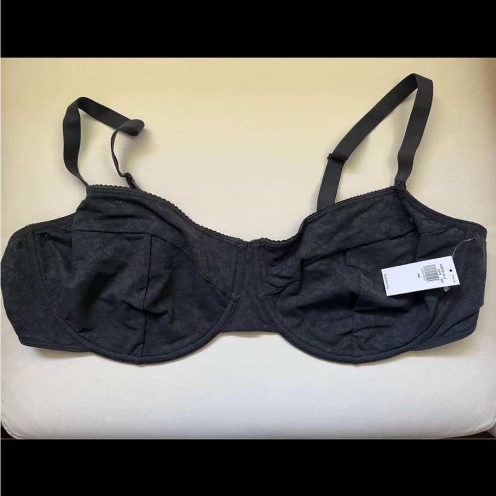 Black Old Navy balconette bra, 44D